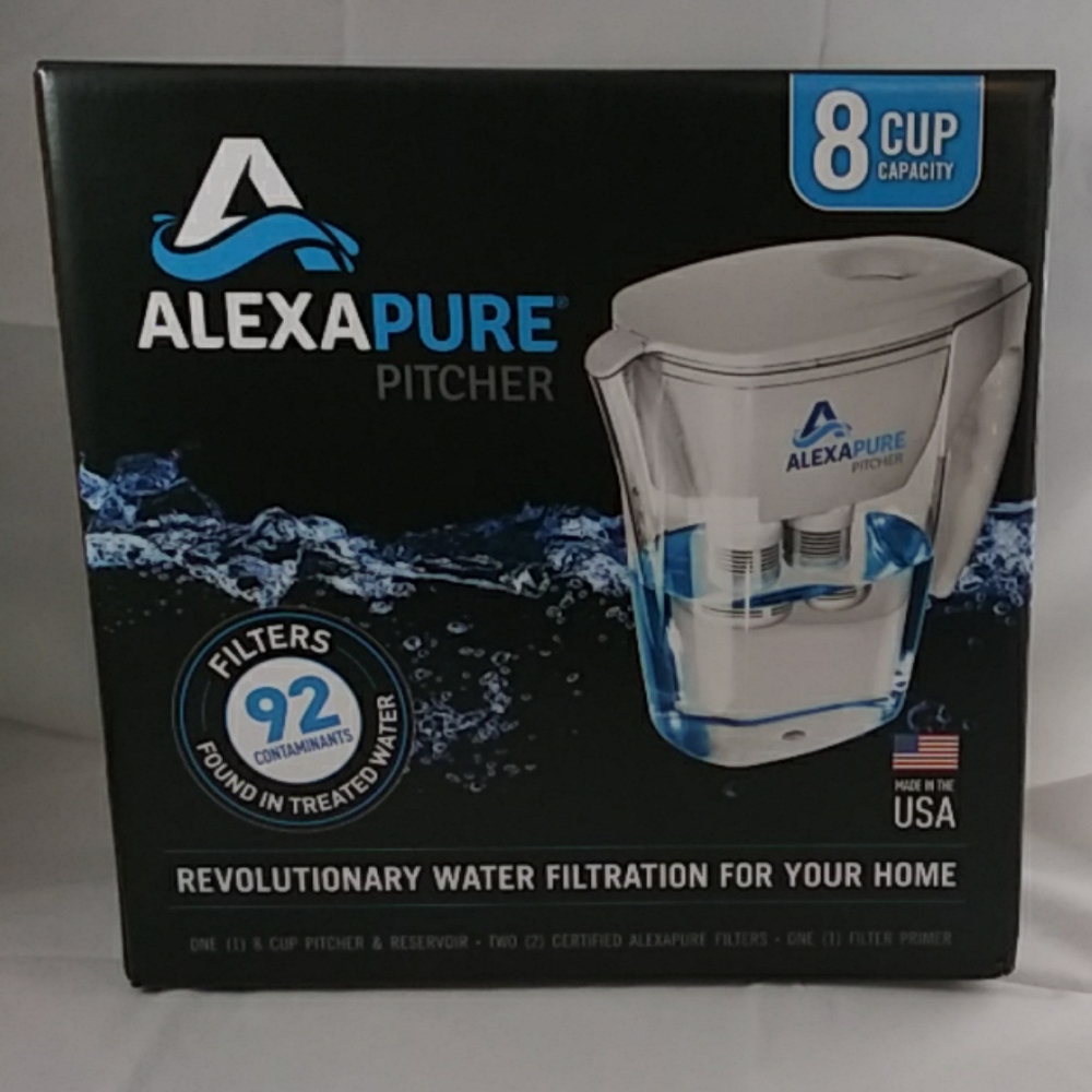 Alexapure water filtration pitcher New in box